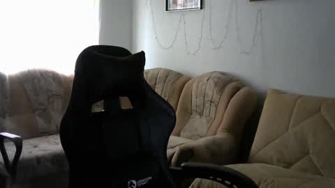 Snapshot of isxloves chatting on 5, 2, 2025 IsXLoves online show from 5, 2, 2025