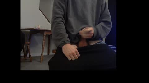 Snapshot of ital25usa chatting on 5, 1, 2025 ital25usa online show from 5, 1, 2025