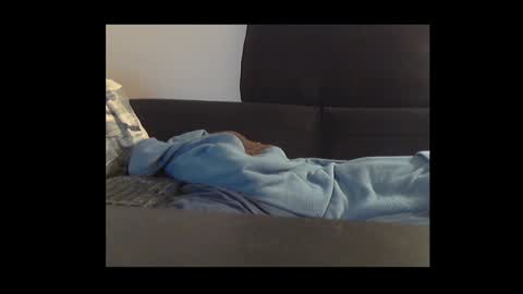 Snapshot of ital25usa chatting on 17, 10, 2025 ital25usa online show from 17, 10, 2025