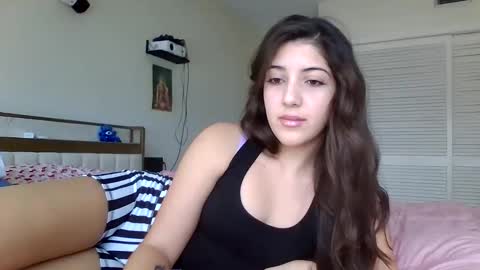 Snapshot of italiankittyx chatting on 24, 5, 2026 ItalianKitty online show from 24, 5, 2026