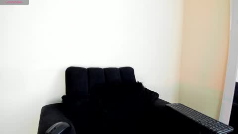 Snapshot of its__angelica_ chatting on 4, 6, 2026 Angelica online show from 4, 6, 2026