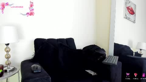 Snapshot of its__angelica_ chatting on 26, 6, 2026 Angelica online show from 26, 6, 2026