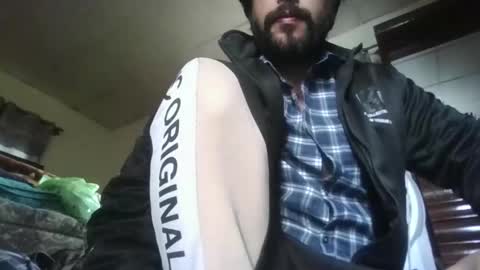 its_me_2323 online show from 17, 2, 2025