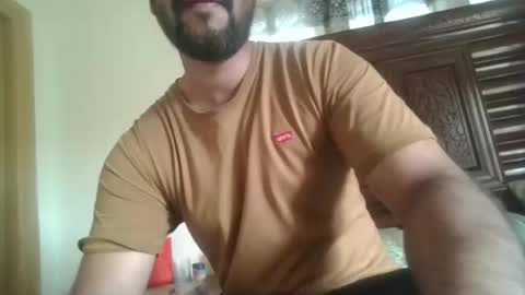 its_me_2323 online show from 23, 4, 2026