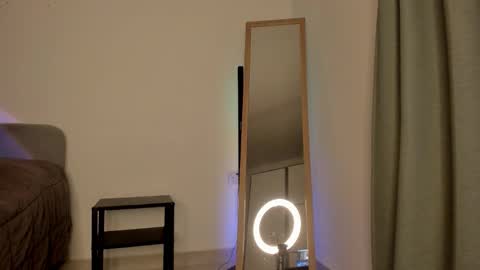 Isabella online show from 17, 2, 2026