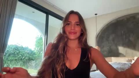 Snapshot of itskatarina chatting on 25, 4, 2026 katarina online show from 25, 4, 2026