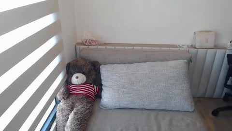 itskittyy online show from 9, 11, 2025