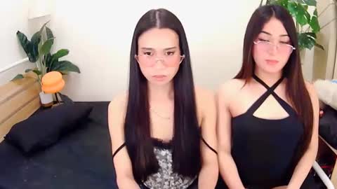 Snapshot of itsme_kat chatting on 23, 6, 2026 itsme_kat online show from 23, 6, 2026