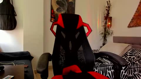 ivan online show from 21, 4, 2026