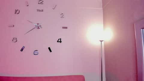 Snapshot of ivannaveta chatting on 27, 5, 2026 IVANNA online show from 27, 5, 2026