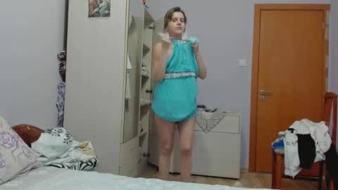 Snapshot of iveto69 chatting on 22, 10, 2025 Iveta online show from 22, 10, 2025