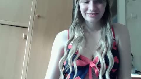 ivetta911 online show from 13, 4, 2026