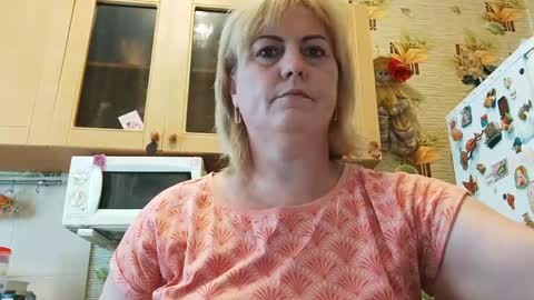 Snapshot of ivorydoll11 chatting on 10, 5, 2026 ivorydoll11 online show from 10, 5, 2026