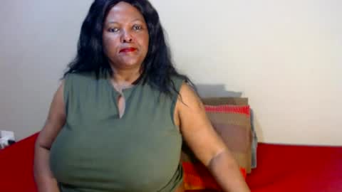 Snapshot of ivorytits48 chatting on 28, 6, 2026 IVORYTITS48 online show from 28, 6, 2026