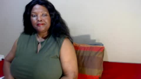 Snapshot of ivorytits48 chatting on 3, 7, 2026 IVORYTITS48 online show from 3, 7, 2026