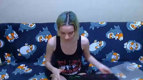 Snapshot of ivy__lester chatting on 19, 7, 2026 Ivy and Lester online show from 19, 7, 2026
