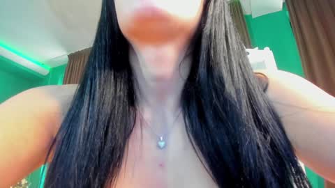 Ivy bellee online show from 20, 12, 2024