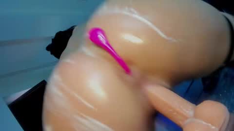 Ivy bellee online show from 11, 2, 2025