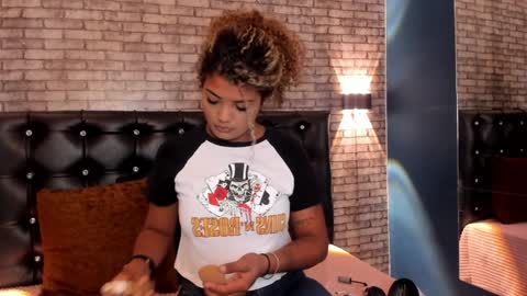 Ig  ivycopper1  online show from 24, 1, 2025
