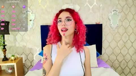 Snapshot of ivy_star1 chatting on 1, 2, 2025 Ivy online show from 1, 2, 2025