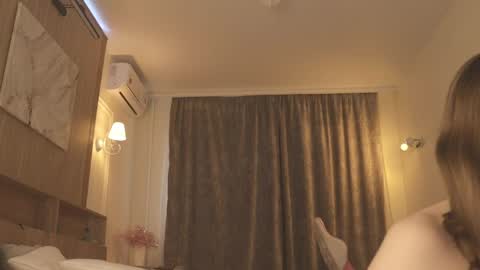 Ivy online show from 10, 4, 2026