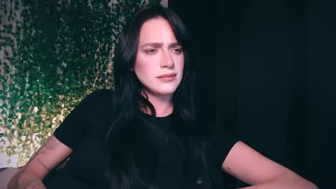 Snapshot of ivyjonson chatting on 20, 2, 2025 Miss Ivy online show from 20, 2, 2025