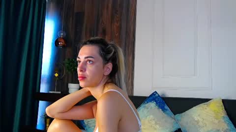 Snapshot of ivylustt chatting on 14, 7, 2026 IvyLustt online show from 14, 7, 2026