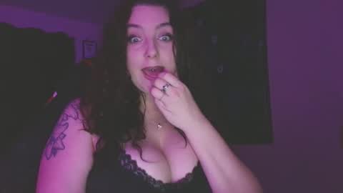 Amiee online show from 4, 12, 2025