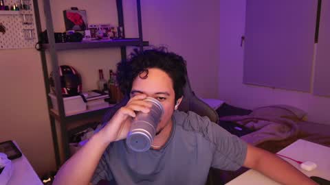 Snapshot of iwasd3nse chatting on 17, 1, 2025 iwasd3nse online show from 17, 1, 2025