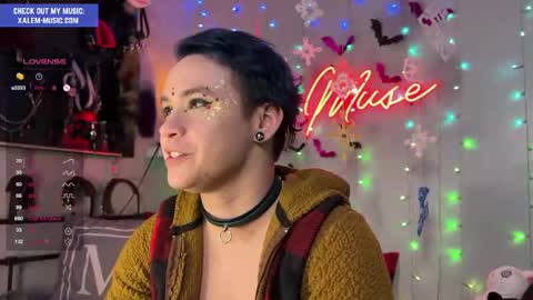 Snapshot of iwillbeyourmuse chatting on 22, 12, 2024 Muse hethey online show from 22, 12, 2024