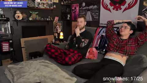 Snapshot of iwillbeyourmuse chatting on 5, 1, 2025 Muse hethey online show from 5, 1, 2025