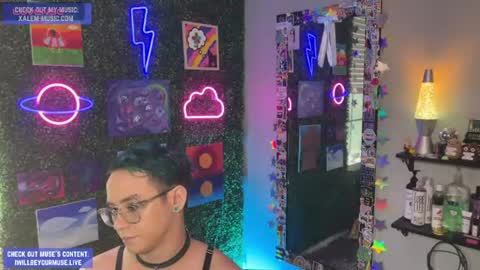 Snapshot of iwillbeyourmuse chatting on 7, 7, 2026 Muse hethey online show from 7, 7, 2026