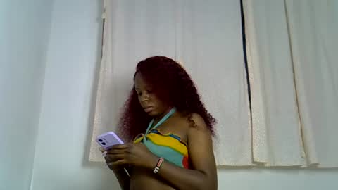 iynika online show from 13, 7, 2026