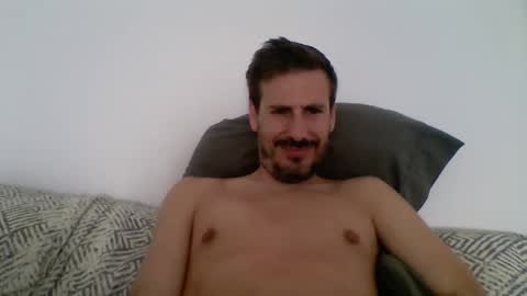 Snapshot of iyoperro chatting on 2, 10, 2025 Casandro online show from 2, 10, 2025