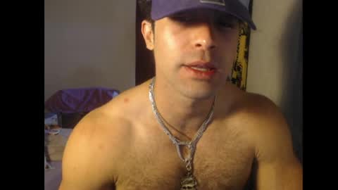 Snapshot of izak144 chatting on 15, 5, 2026 izak144 online show from 15, 5, 2026