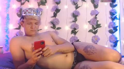 Snapshot of izan_02 chatting on 23, 2, 2026 izan online show from 23, 2, 2026