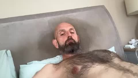 Snapshot of izzysboytoy1 chatting on 10, 7, 2026 izzysboytoy1 online show from 10, 7, 2026