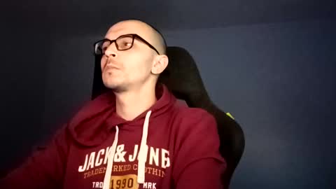 Yoursexxyguy online show from 15, 2, 2025