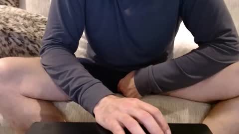 Snapshot of j335129 chatting on 8, 1, 2026 James online show from 8, 1, 2026