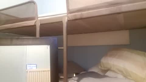 Snapshot of j434934 chatting on 1, 12, 2025 j434934 online show from 1, 12, 2025