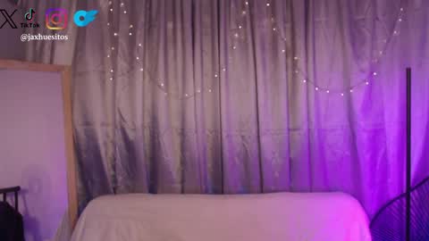 Snapshot of j_a_x_x_x_o_n chatting on 8, 4, 2026 Hey im Jaxxxon check my info online show from 8, 4, 2026