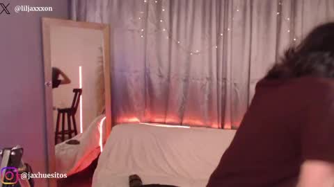 Snapshot of j_a_x_x_x_o_n chatting on 11, 5, 2026 Hey im Jaxxxon check my info online show from 11, 5, 2026
