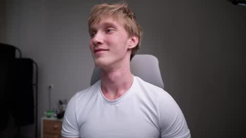 Danny online show from 8, 4, 2026