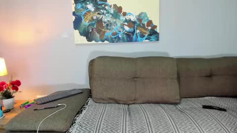 Calix  Independient model Insta and twt Calixsnake online show from 19, 2, 2026