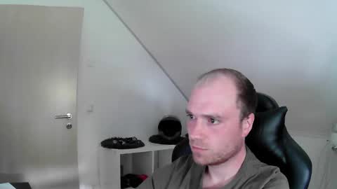 Snapshot of j_german783377 chatting on 16, 5, 2026 here4y online show from 16, 5, 2026