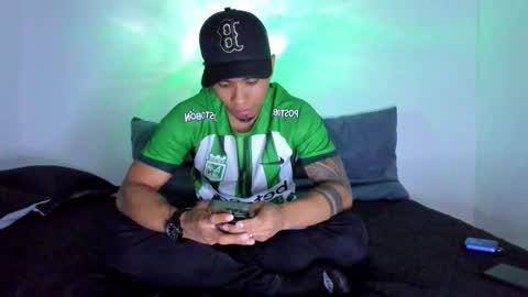 i am juan musiry independent model  online show from 18, 12, 2025