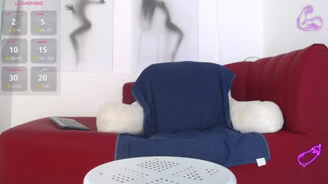 Snapshot of jack_hills2 chatting on 25, 5, 2026 online show from 25, 5, 2026
