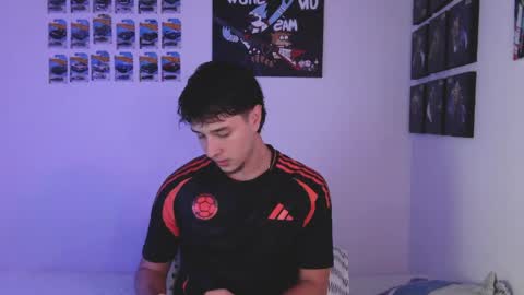 J online show from 22, 4, 2026