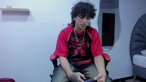 Snapshot of jackestaylor chatting on 2, 10, 2025 Jackes Taylor online show from 2, 10, 2025