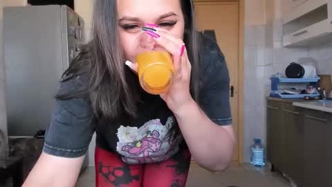 Snapshot of jackmeoffbby chatting on 7, 5, 2026 alex and alice online show from 7, 5, 2026